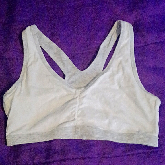 SET OF TWO- Girls sports bras/trainers (Grey and blue) NWOT - Picture 7 of 12
